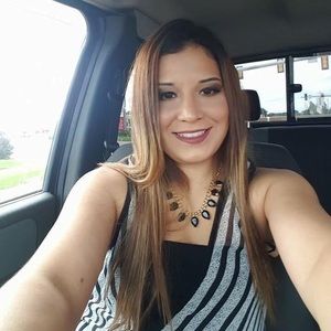 Meet your Posher, Araceli